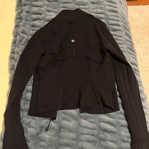 Lululemon cropped jacket